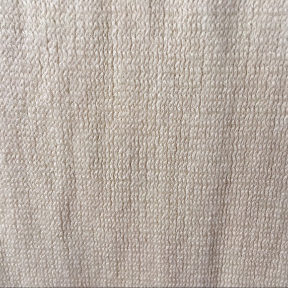 Soft Cream/Light Tan Scarf w/ Fringe NWOT - Picture 3 of 7